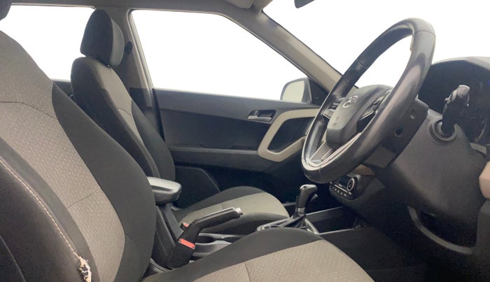 2017 Hyundai Creta SX PLUS AT 1.6 PETROL, Petrol, Automatic, 1,39,997 km, Right Side Front Door Cabin