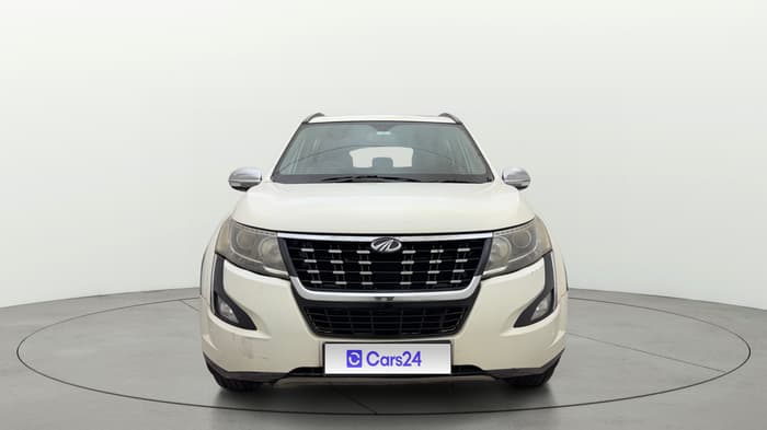 2018 Mahindra XUV500 W9, Diesel, Manual, 1,17,934 km, Front