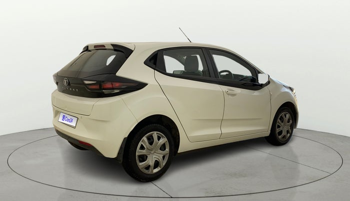 2022 Tata ALTROZ XM PLUS PETROL, Petrol, Manual, 52,809 km, Right Back Diagonal