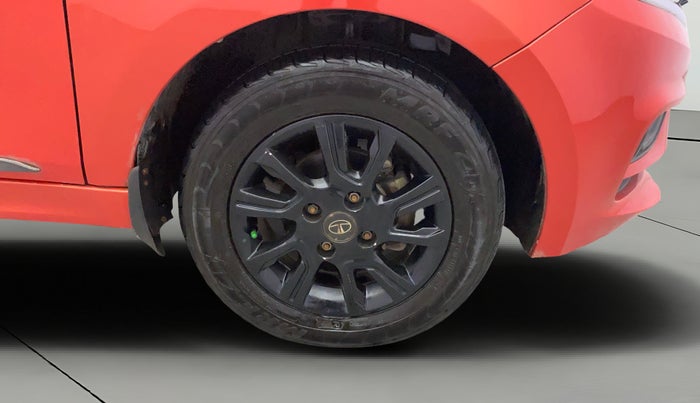 2021 Tata Tiago XT LIMITED EDITION PETROL, Petrol, Manual, 51,202 km, Right Front Wheel