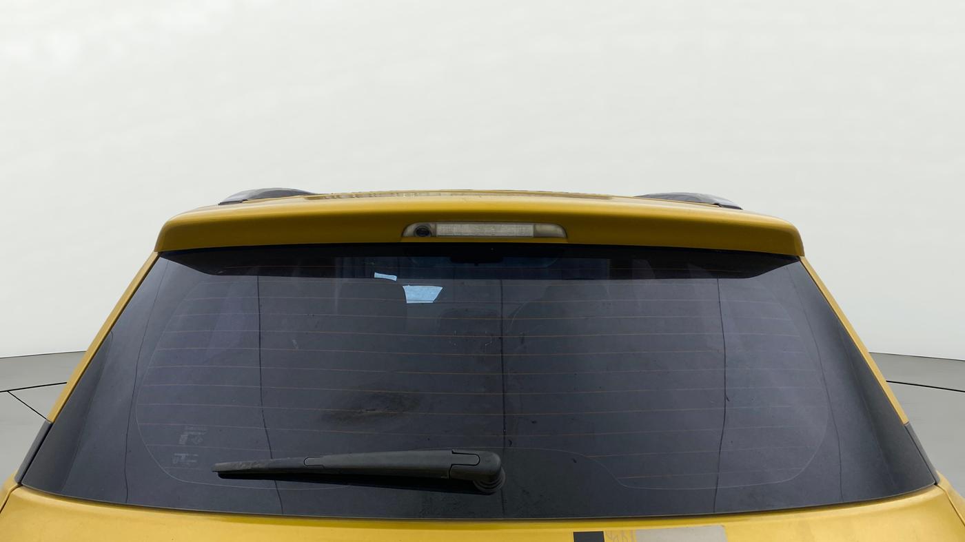 2019 Maruti Vitara Brezza ZDI AMT, Diesel, Automatic, 1,40,577 km, Rear Windshield