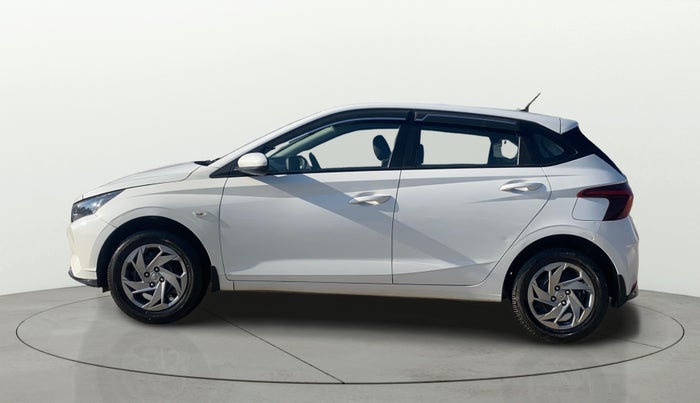 2021 Hyundai NEW I20 MAGNA 1.2 MT, Petrol, Manual, 37,237 km, Left Side