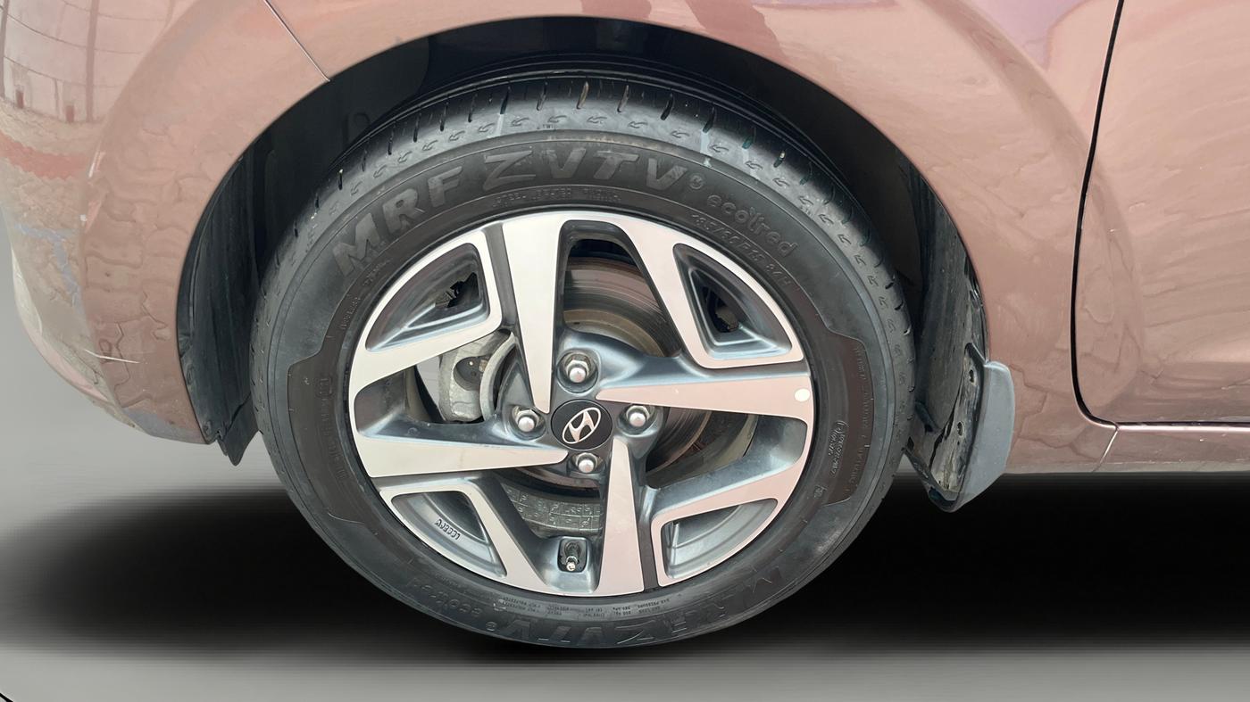 2021 Hyundai AURA SX PLUS 1.2 AMT, Petrol, Automatic, 47,258 km, Left Front Wheel