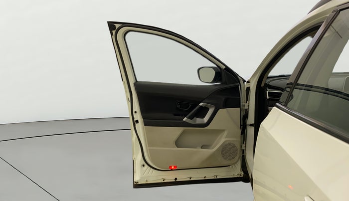 2021 Tata Safari XM, Diesel, Manual, 60,068 km, LHS Front Door