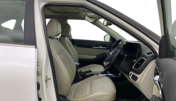 2020 KIA SELTOS HTX PLUS AT1.5 DIESEL, Diesel, Automatic, 93,570 km, Right Side Front Door Cabin