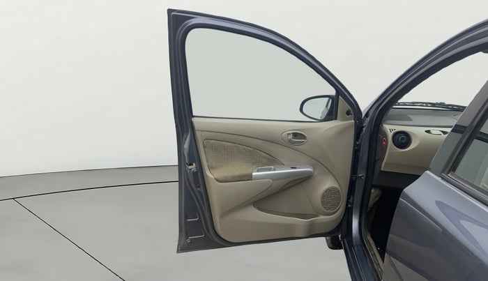 2014 Toyota Etios G, Petrol, Manual, 75,687 km, LHS Front Door