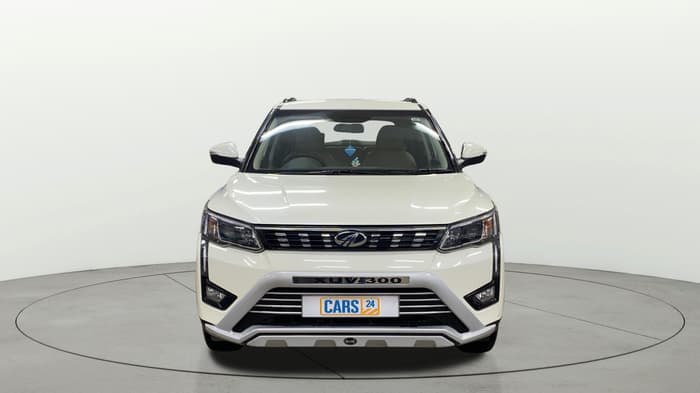 2022 Mahindra XUV300 W8 1.2 PETROL, Petrol, Manual, 36,559 km, Front
