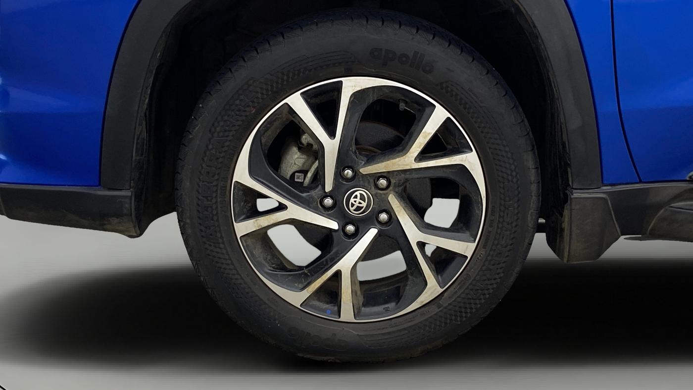 2022 Toyota URBAN CRUISER HYRYDER V AWD NEO DRIVE, Petrol, Manual, 33,991 km, Left Front Wheel