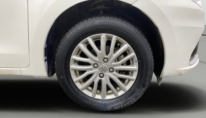 2020 Maruti Dzire ZXI, Petrol, Manual, 71,225 km, Right Front Wheel