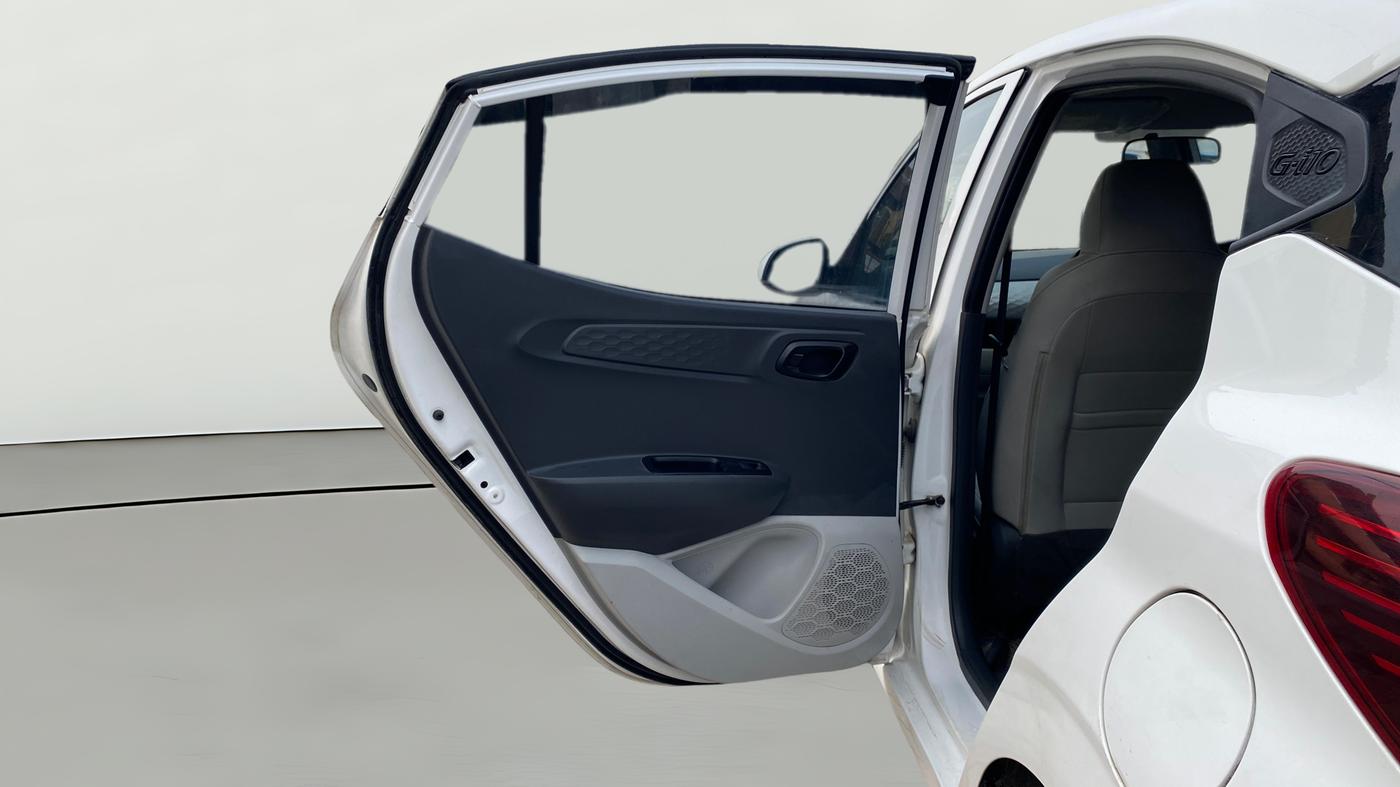 2024 Hyundai GRAND I10 NIOS MAGNA 1.2 KAPPA VTVT, Petrol, Manual, 27,083 km, LHS Rear Door