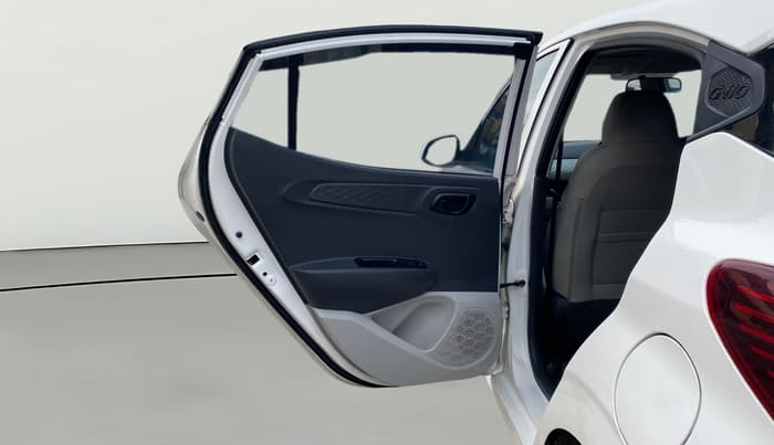 2024 Hyundai GRAND I10 NIOS MAGNA 1.2 KAPPA VTVT, Petrol, Manual, 27,083 km, LHS Rear Door