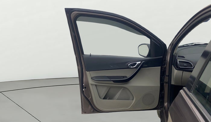 2017 Tata Tiago XZ PETROL, Petrol, Manual, 53,625 km, LHS Front Door