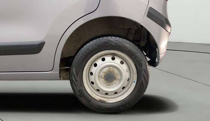 2016 Maruti Wagon R 1.0 LXI, Petrol, Manual, 1,49,449 km, Left Rear Wheel