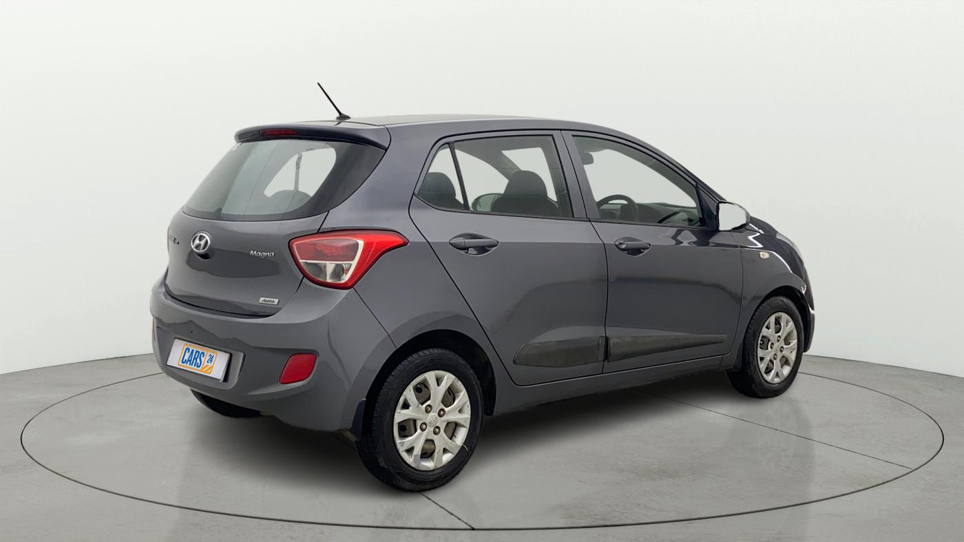 2016 Hyundai Grand i10 MAGNA AT 1.2 KAPPA VTVT, Petrol, Automatic, 1,44,747 km, Right Back Diagonal