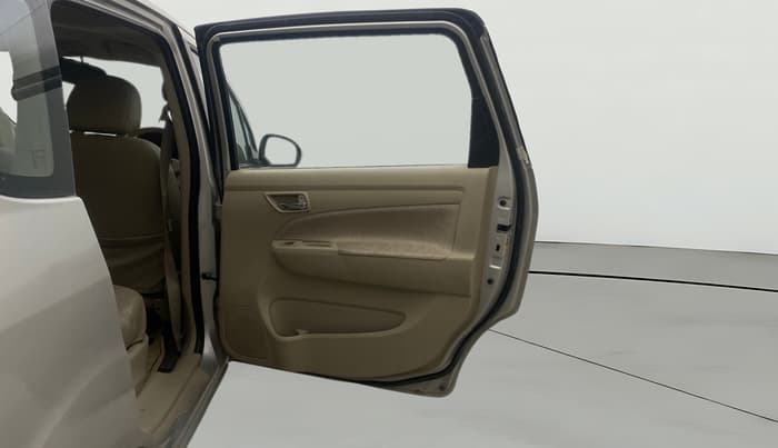 2014 Maruti Ertiga ZXI, Petrol, Manual, 78,573 km, RHS Rear Door