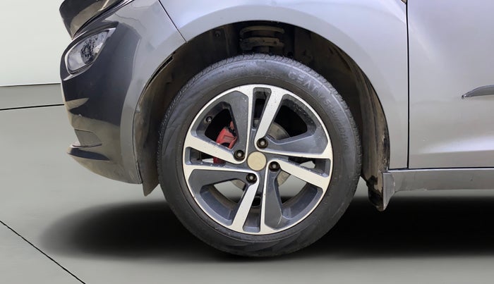 2022 Tata ALTROZ XZ PETROL, Petrol, Manual, 62,856 km, Left Front Wheel