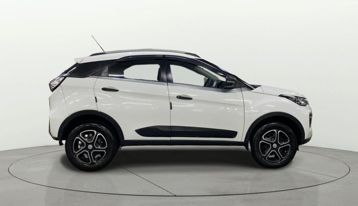 2022 Tata NEXON XM SUNROOF DIESEL, Diesel, Manual, 53,077 km, Right Side View