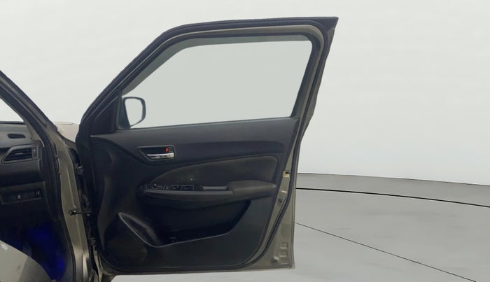 2021 Maruti Swift VXI, Petrol, Manual, 53,471 km, RHS Front Door