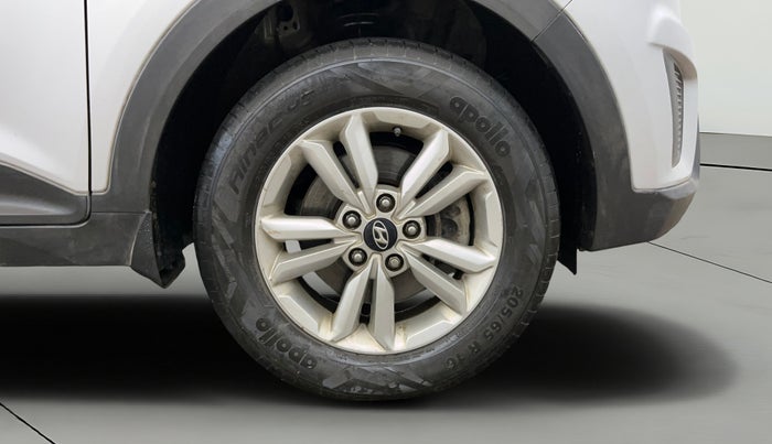 2017 Hyundai Creta E PLUS 1.6 PETROL, Petrol, Manual, 68,949 km, Right Front Wheel