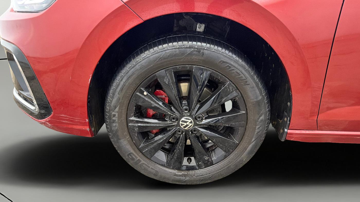 2022 Volkswagen VIRTUS HIGHLINE TSI 1.0 MT, Petrol, Manual, 47,238 km, Left Front Wheel