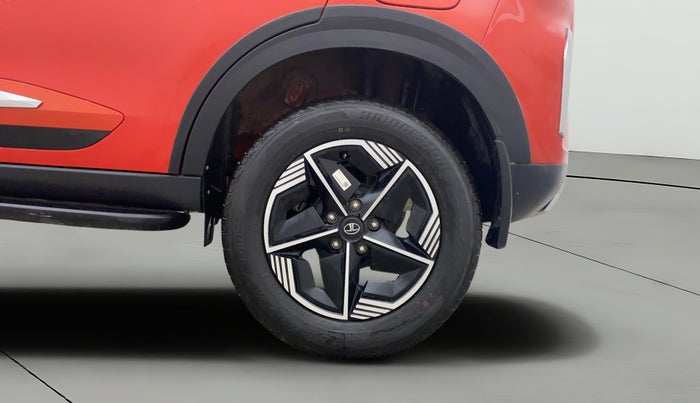 2023 Tata NEXON FEARLESS DUAL TONE 1.2 PETROL, Petrol, Manual, 3,335 km, Left Rear Wheel