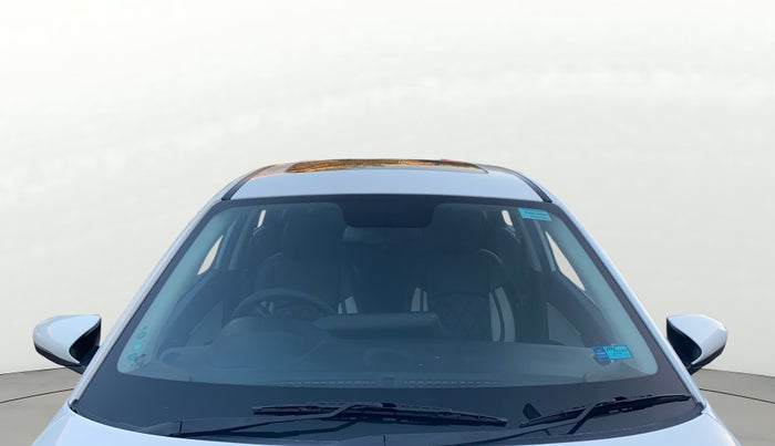 2024 Hyundai NEW I20 ASTA (O) 1.2 MT, Petrol, Manual, 37,493 km, Front Windshield