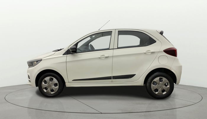 2022 Tata Tiago XT CNG, CNG, Manual, 36,805 km, Left Side