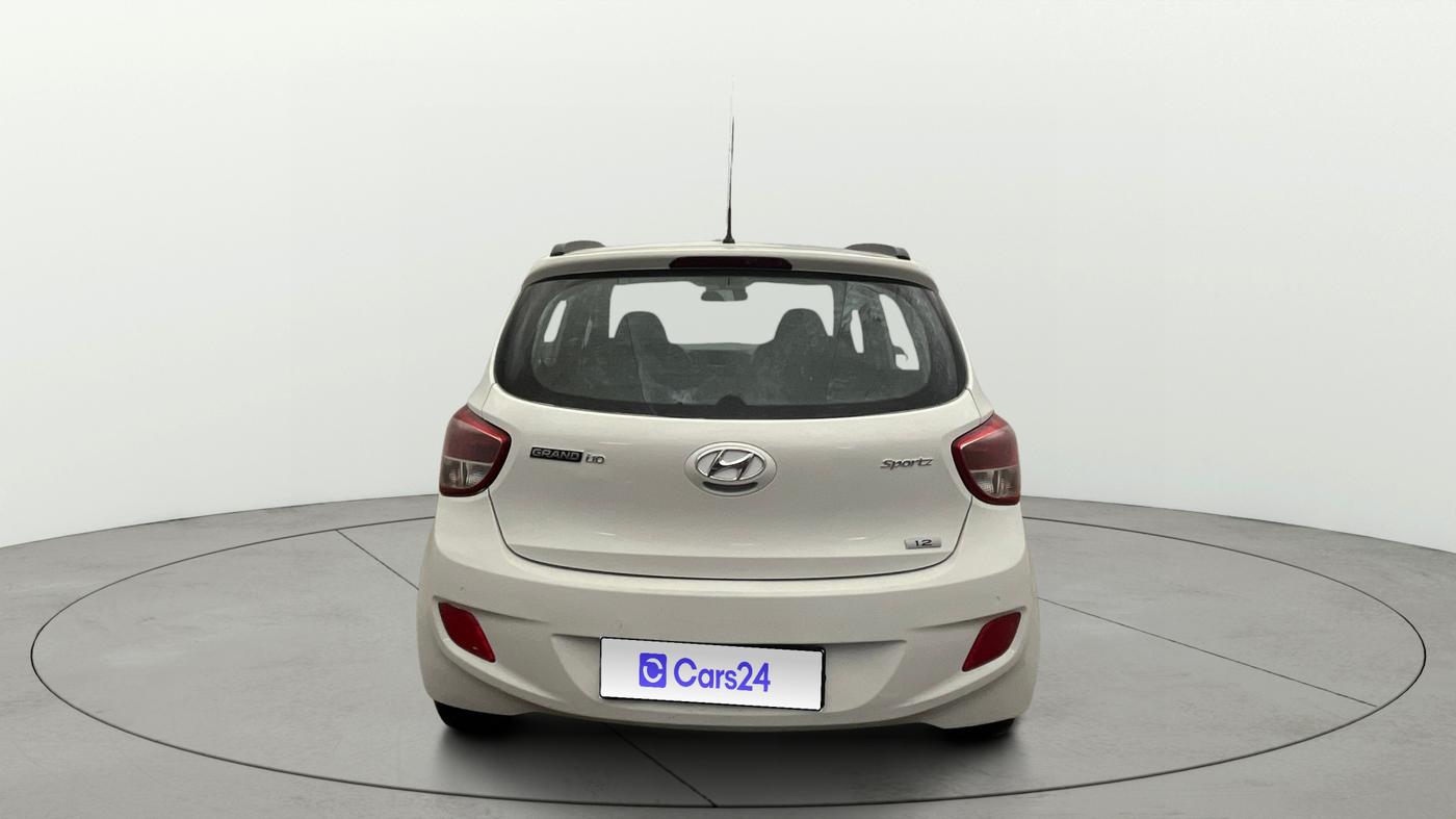 2016 Hyundai Grand i10 SPORTZ 1.2 KAPPA VTVT, CNG, Manual, 77,378 km, Back/Rear