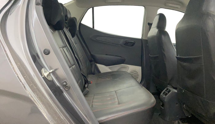 2022 Hyundai AURA S 1.2 CNG, CNG, Manual, 38,882 km, Right Side Rear Door Cabin