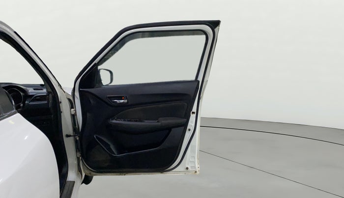 2020 Maruti Swift VXI, Petrol, Manual, 88,473 km, RHS Front Door