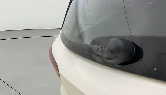 2022 MG ASTOR SAVVY 1.3 TURBO AT S RED, Petrol, Automatic, 27,333 km, Rear Wiper