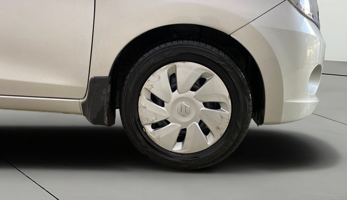 2016 Maruti Celerio VXI CNG, CNG, Manual, 41,415 km, Right Front Wheel