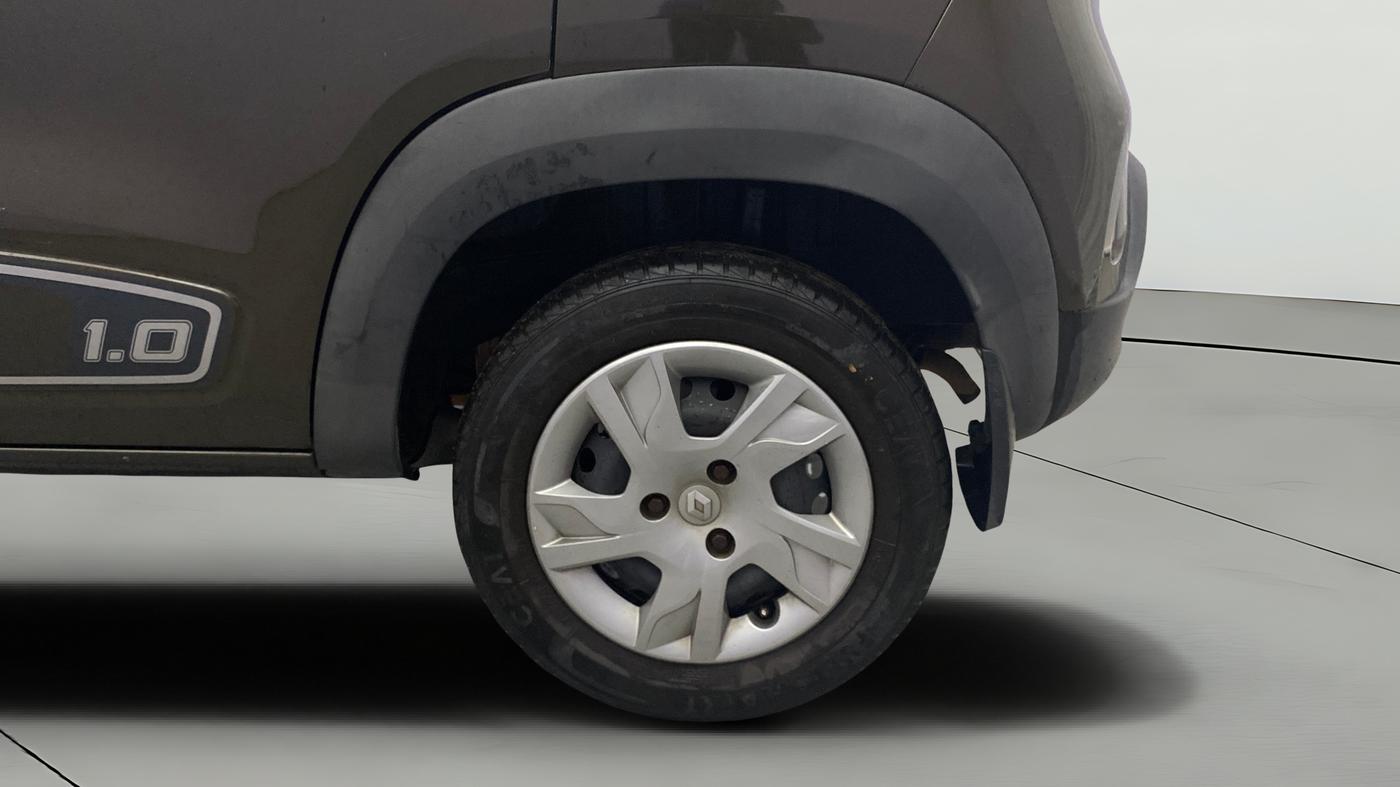 2019 Renault Kwid RXT 1.0 AMT (O), Petrol, Automatic, 18,389 km, Left Rear Wheel