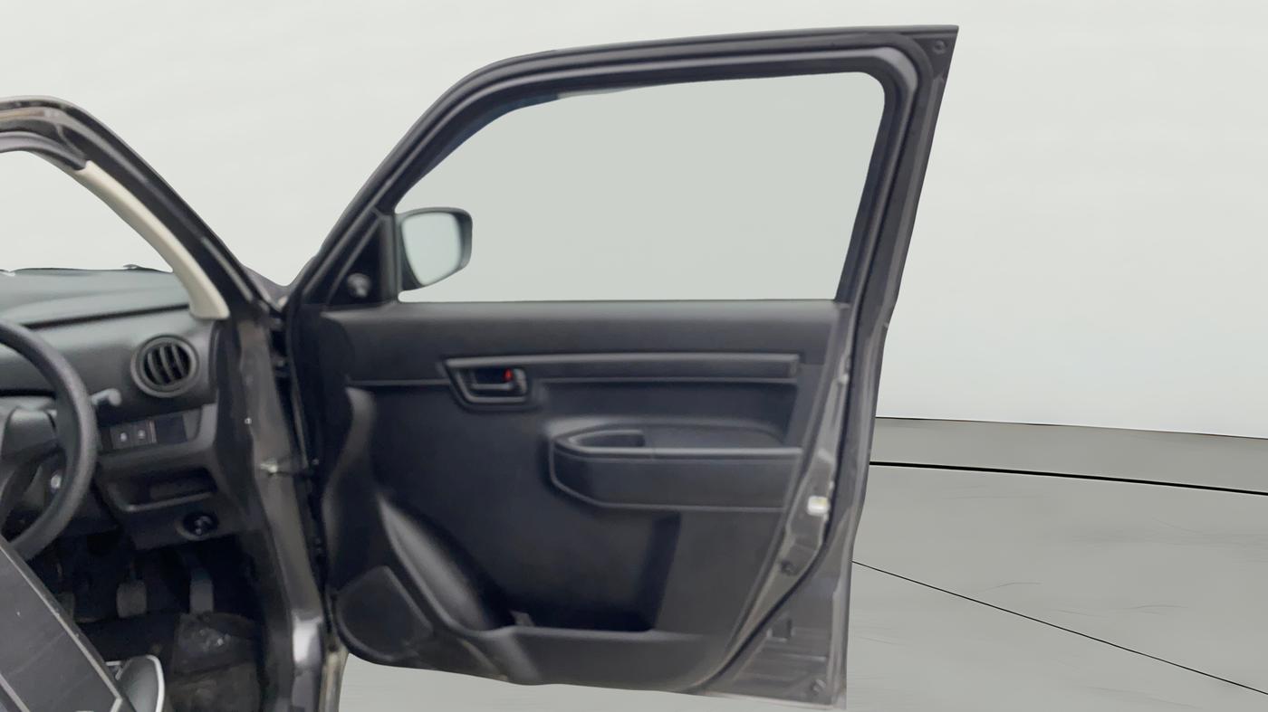2025 Maruti S PRESSO VXI, Petrol, Manual, 1,609 km, RHS Front Door