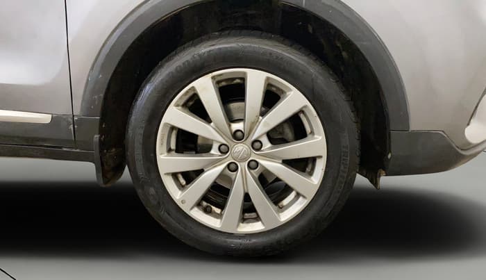 2022 MG ASTOR SUPER EX 1.5 MT, Petrol, Manual, 19,666 km, Right Front Wheel