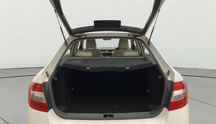 2019 Skoda Octavia STYLE 1.4 TSI, Petrol, Manual, 1,07,904 km, Boot Open Zoomed View