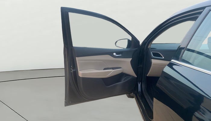 2019 Hyundai Verna 1.6 VTVT SX O, Petrol, Manual, 98,190 km, LHS Front Door