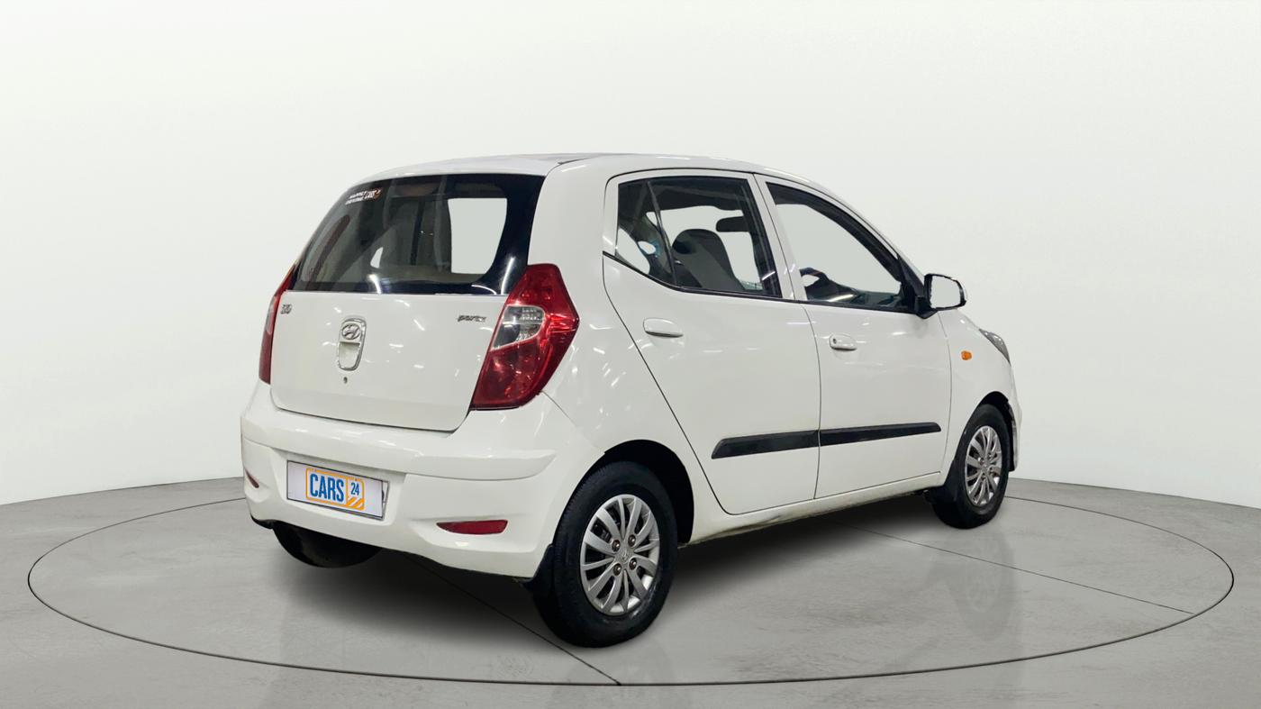 2016 Hyundai i10 SPORTZ 1.1, Petrol, Manual, 63,095 km, Right Back Diagonal