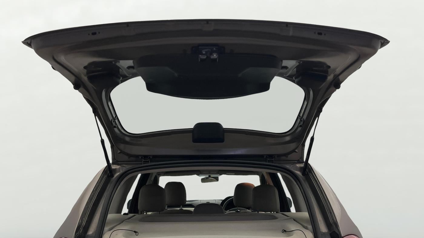 2015 Nissan Terrano XL (P), Petrol, Manual, 92,479 km, Boot Door Open