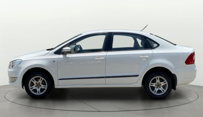 2013 Skoda Rapid AMBITION 1.6 MPI AT, Petrol, Automatic, 76,221 km, Left Side