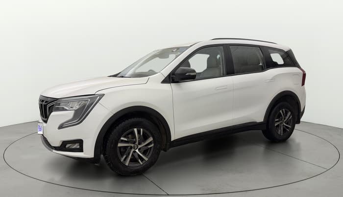 2022 Mahindra XUV700 AX 5 P MT 7 STR, Petrol, Manual, 55,215 km, Left Front Diagonal