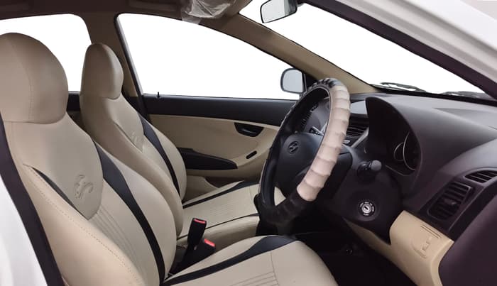 2018 Hyundai Eon MAGNA +, Petrol, Manual, 25,858 km, Right Side Front Door Cabin