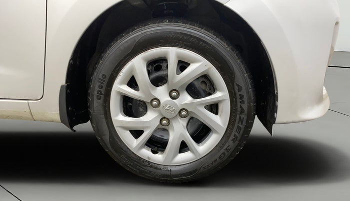 2017 Hyundai Grand i10 SPORTZ 1.2 KAPPA VTVT, Petrol, Manual, 5,359 km, Right Front Wheel