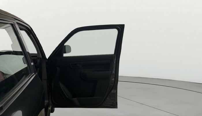 2021 Maruti S PRESSO VXI, Petrol, Manual, 18,737 km, RHS Front Door