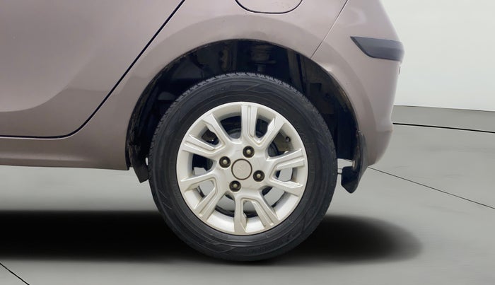 2017 Tata Tiago XZ PETROL, Petrol, Manual, 90,054 km, Left Rear Wheel