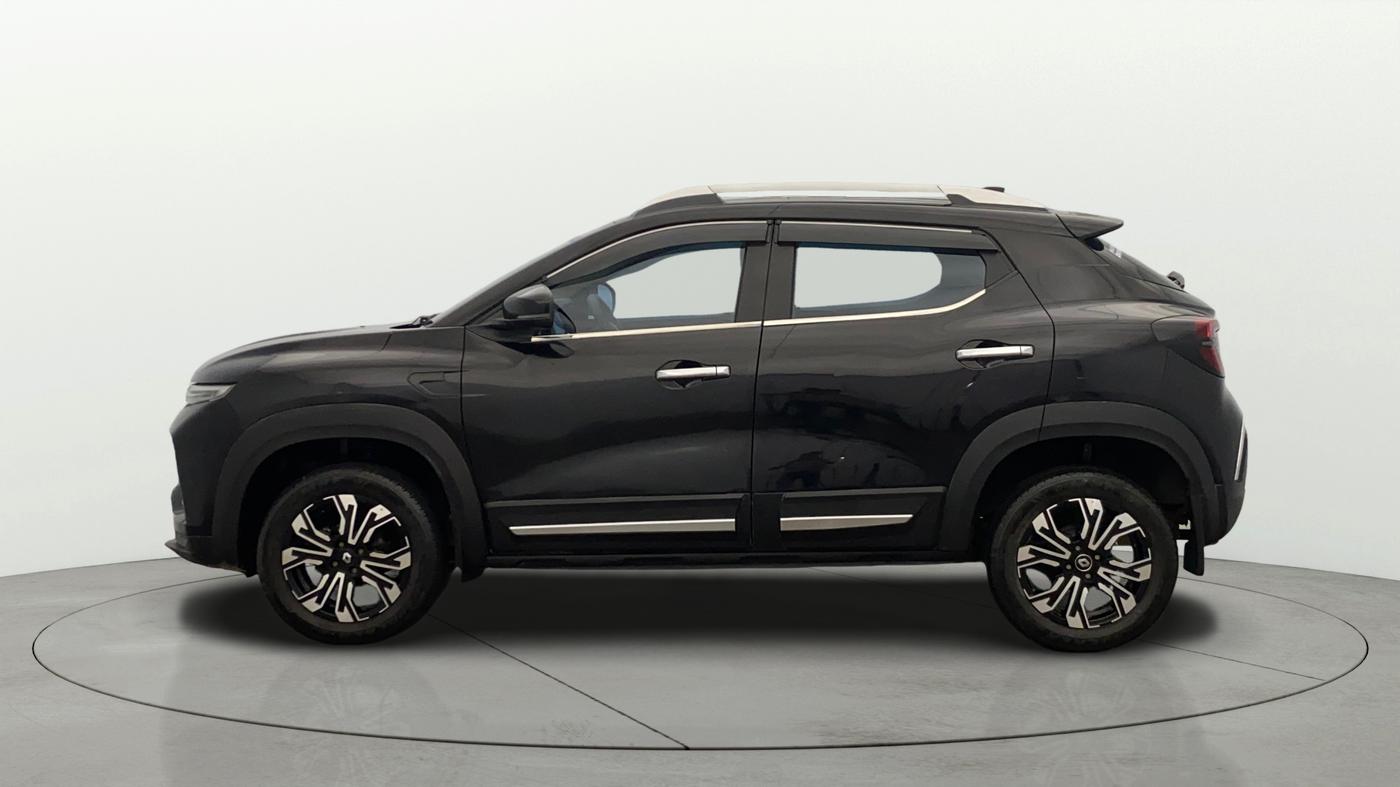 2022 Renault Kiger RXT (O) MT, Petrol, Manual, 27,994 km, Left Side