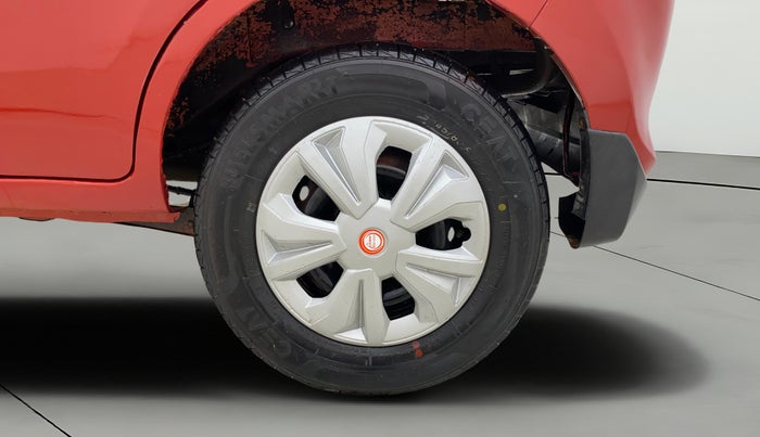 2020 Maruti Alto LXI, Petrol, Manual, 43,383 km, Left Rear Wheel