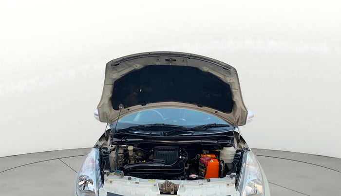 2015 Maruti Swift VXI, Petrol, Manual, 73,731 km, Open Bonet