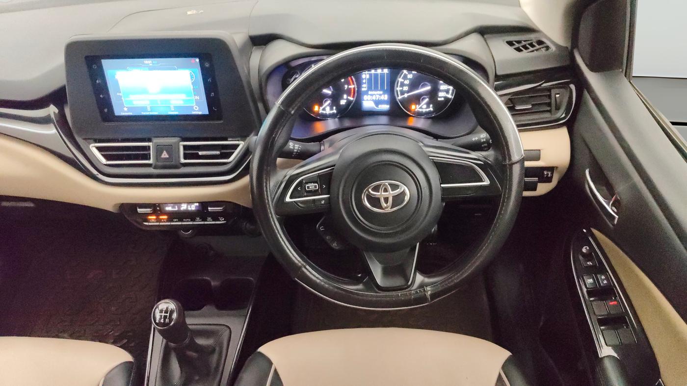 2024 Toyota Glanza G E-CNG, CNG, Manual, 41,375 km, Steering Wheel Close Up