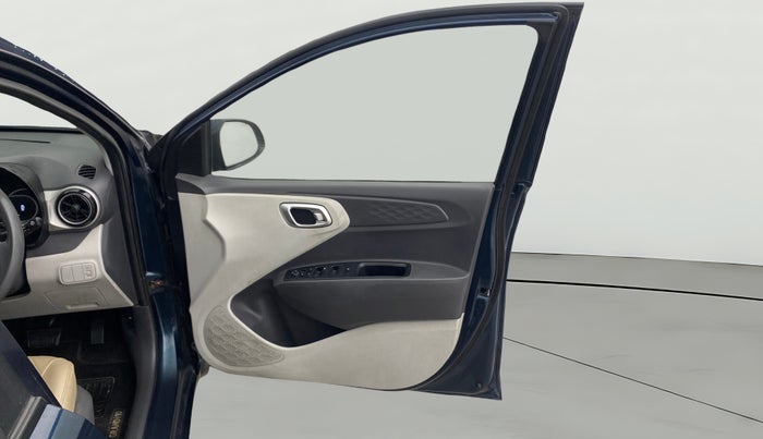 2020 Hyundai GRAND I10 NIOS SPORTZ AMT 1.2 KAPPA VTVT, Petrol, Automatic, 52,290 km, RHS Front Door